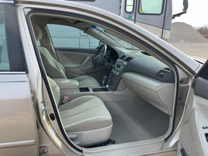 2007 toyota camry le with 165770 miles for sale near elk-river, minnesota a21d080db575462fa55c23bde946eef7.jpg