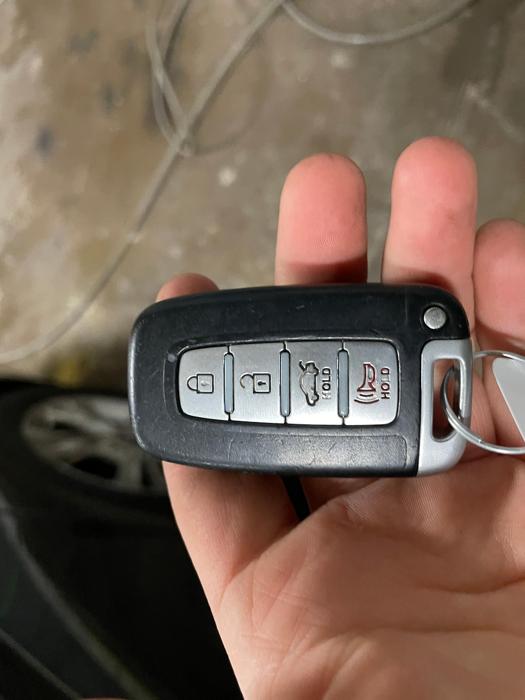2011 hyundai sonata limited with 211211 miles for sale near elk-river, minnesota a25af5ca0bc3477da74cab1a6ec4d05a.jpg