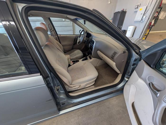 2003 saturn l-series-sedan l200 with 107850 miles for sale near elk-river, minnesota a25d1ad18a4e46d8a186086f72e7ddcc.jpg