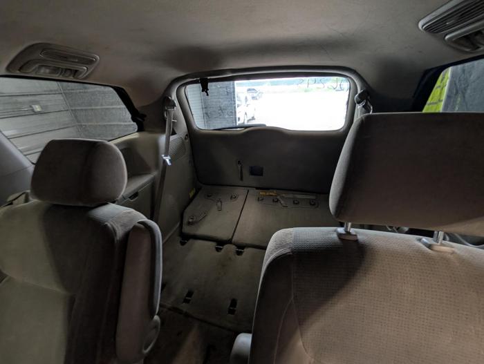 2004 toyota sienna le---7-passenger with 223147 miles for sale near elk-river, minnesota a297a204b2334524b21c5905f9b0211b.jpg