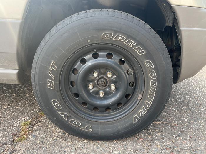 2004 jeep grand-cherokee laredo-4wd with 154499 miles for sale near maplewood, minnesota a29ea3edbbe64bcb9f5f9f710eede5b9.jpeg