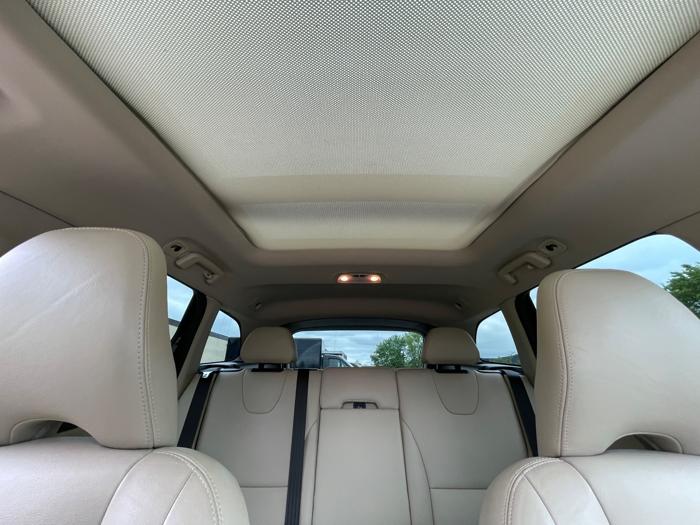 2017 volvo xc60 t6-inscription-awd with 83143 miles for sale near eden-prairie, minnesota a2afceb4ae704e3aa96c5498f96d6b5d.jpeg