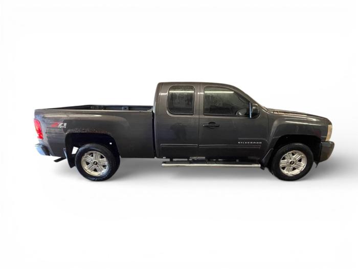 2011 chevrolet silverado-1500 lt-ext.-cab-long-box-4wd with 114922 miles for sale near elk-river, minnesota a2b5b394e40046ec93862ae1fdfb2f4b.jpg