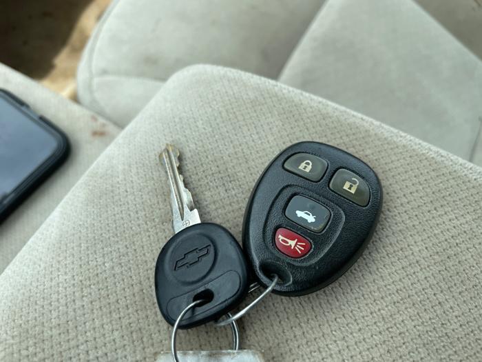 2009 chevrolet impala ls with 76540 miles for sale near elk-river, minnesota a2b96e4659cb44be9818aafaa0669dd7.jpeg