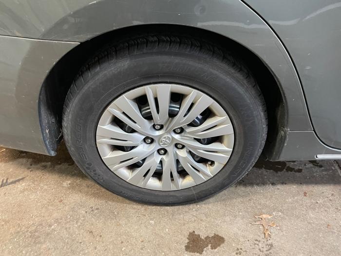 2013 toyota camry le with 149900 miles for sale near elk-river, minnesota a2cd2f59287f402481d81ef88c062be3.jpeg