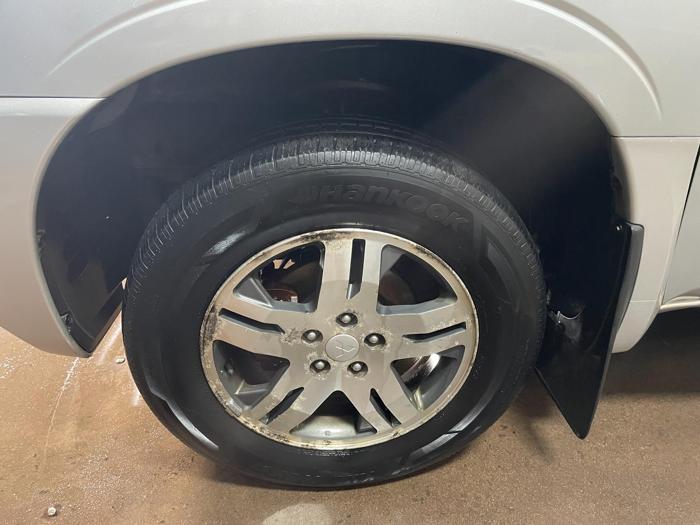 2004 mitsubishi endeavor xls with 220550 miles for sale near elk-river, minnesota a30d9e1a3e9444298972d1514f9ce197.jpg