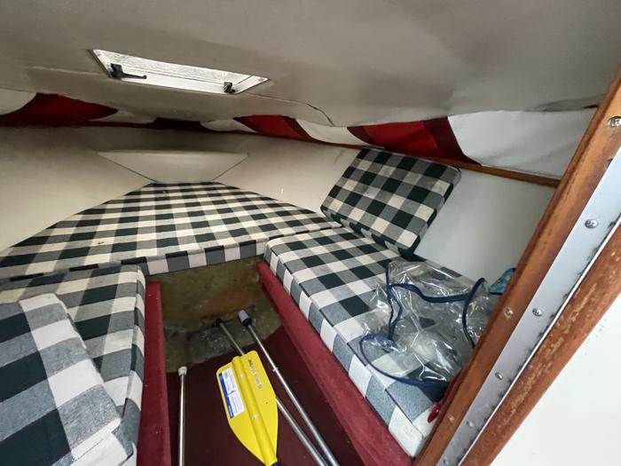 1988 sea-ray cuddy for sale near elk-river, minnesota a31651c1875f48c2ba60606a31d97b83.jpg