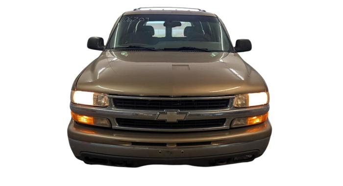 2001 chevrolet tahoe 4wd with 256492 miles for sale near elk-river, minnesota a32bd657304f444992982fdcc8352d89.jpg