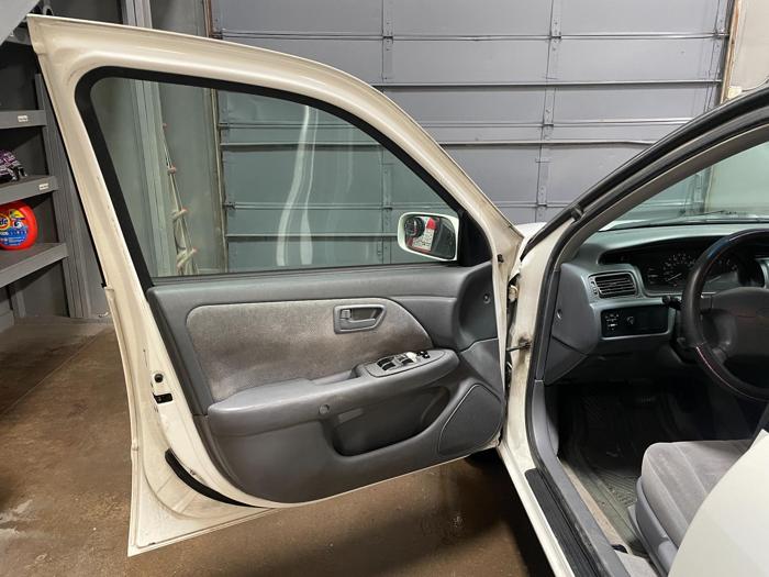 2000 Toyota Camry