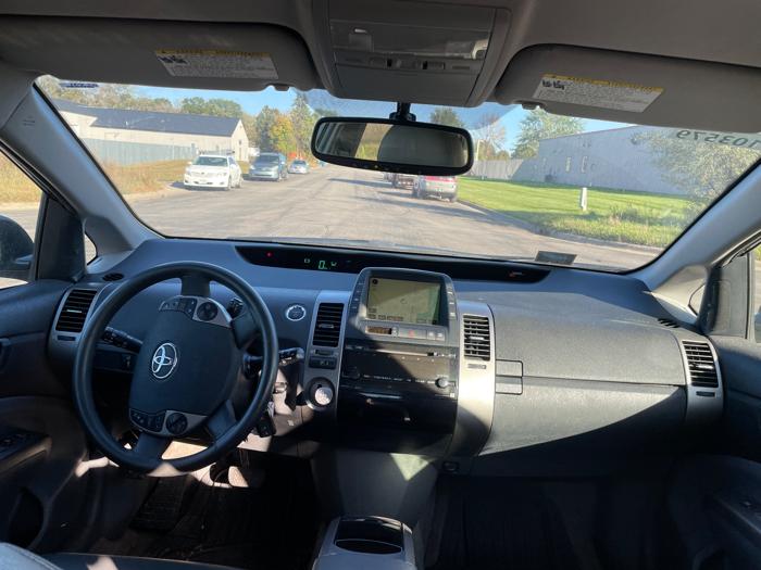 2006 toyota prius 4-door-liftback with 160478 miles for sale near elk-river, minnesota a37457d1c4864b8bab93446edbcbd986.jpeg