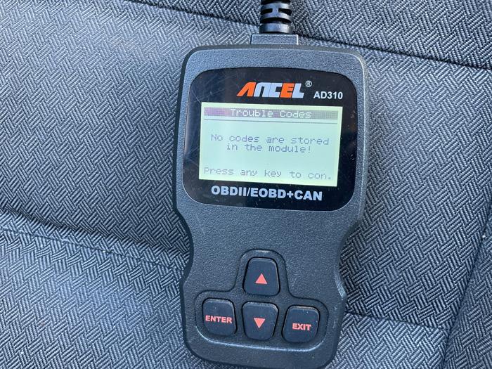 2001 volvo s40 sedan with 144822 miles for sale near elk-river, minnesota a37b7b78364a4d888226826dfcc9f0a8.jpeg