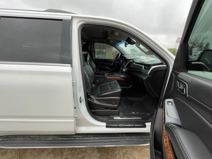 2016 chevrolet suburban ltz-4wd with 192009 miles for sale near alexandria, minnesota a3813c3597f64804ae1086e4a0cb36a9.jpeg