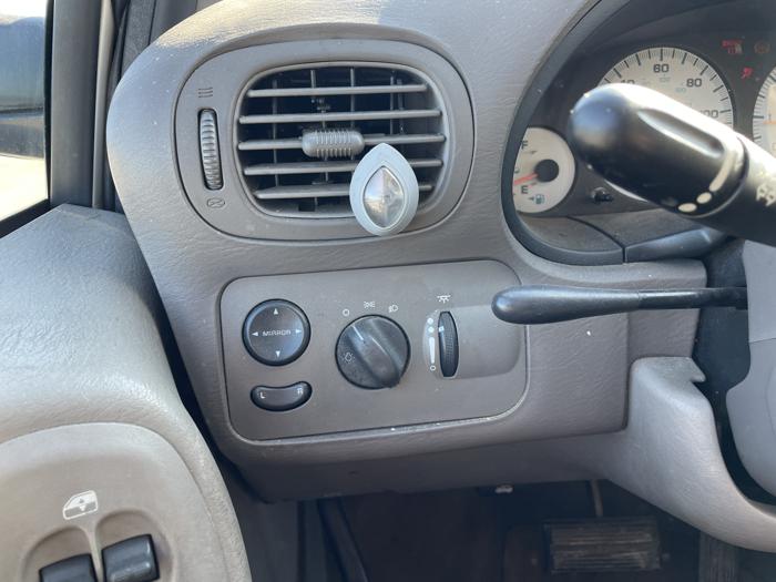 2001 dodge caravan-grand-caravan sport with 388015 miles for sale near elk-river, minnesota a38998b3471242d6bea814efff1df8b3.jpg