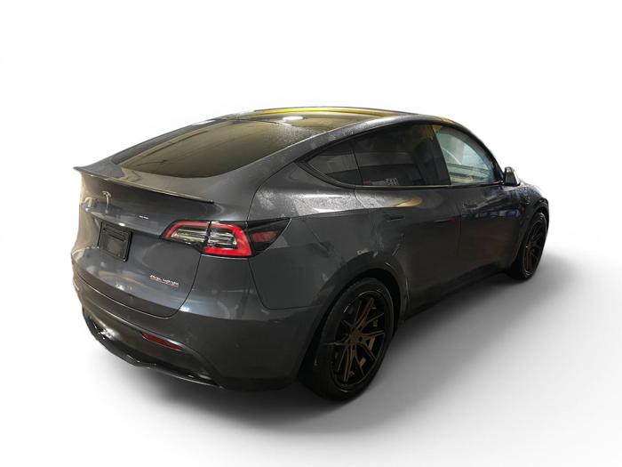 2020 tesla model-y performance with 142582 miles for sale near elk-river, minnesota a3c3d8aef40a4ceba4c138620a8d9909.jpg