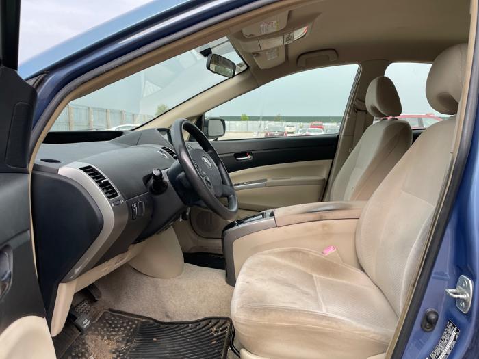 2005 toyota prius 4-door-liftback with 172513 miles for sale near elk-river, minnesota a3ce7462fa594ea8a36c692130967481.jpeg