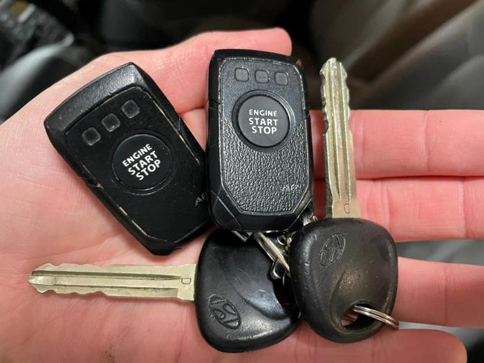 2008 hyundai elantra gls with 148140 miles for sale near elk-river, minnesota a3f6c8225766473d801bc3c0a594eb15.jpg