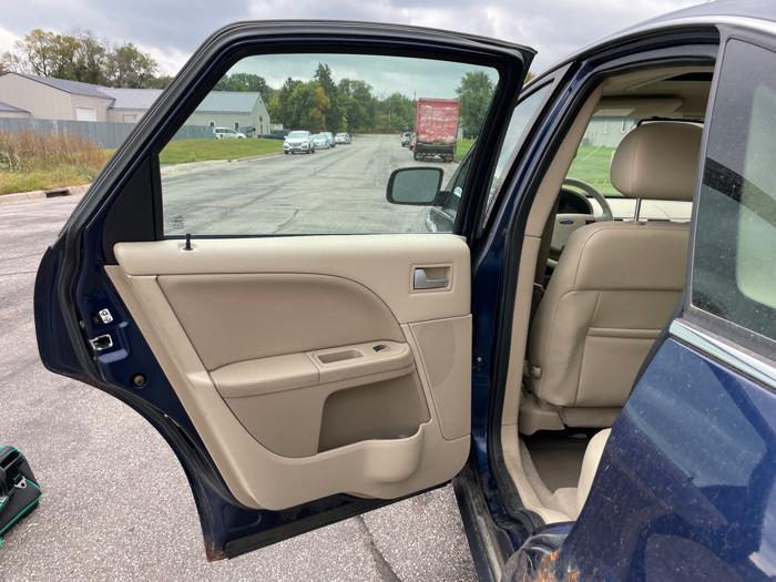 2007 ford five-hundred sel-fwd with 197355 miles for sale near elk-river, minnesota a422a9d9b33d44b18803cd9bc47a63ba.jpeg
