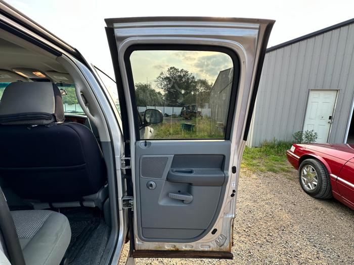 2006 dodge ram-1500 laramie-quad-cab-4wd with 206597 miles for sale near elk-river, minnesota a42a5abb5ecf43d1af38a1cf0d663307.jpg