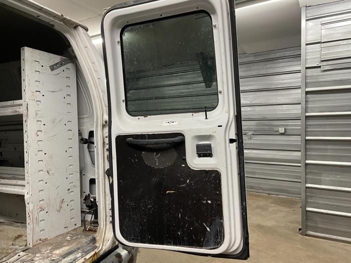 2000 ford e-250 with 144106 miles for sale near elk-river, minnesota a43028e7d51e4cdcaf2f0bc314b96f5f.jpg