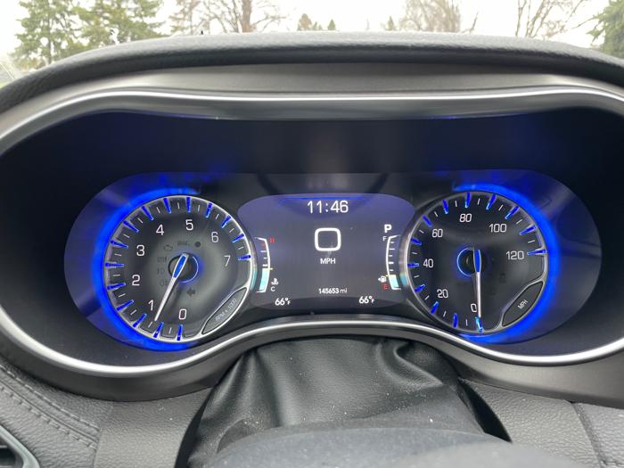 2018 chrysler pacifica limited with 145653 miles for sale near blaine, minnesota a438ccf1c3a84c76b8ae1d9608616733.jpeg