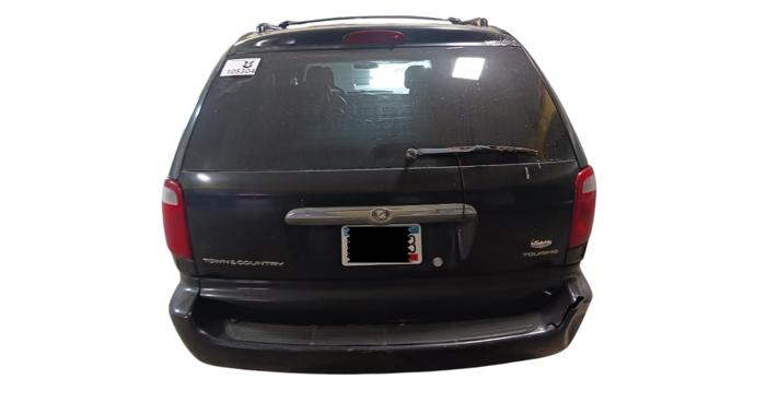 2004 chrysler town-&-country touring with 243225 miles for sale near elk-river, minnesota a45efbbabe2b4be3af2f696df80424fb.jpg