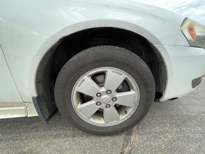 2010 chevrolet impala lt with 225202 miles for sale near elk-river, minnesota a469a842f2464a808cf2d3fc11a9fa24.jpeg