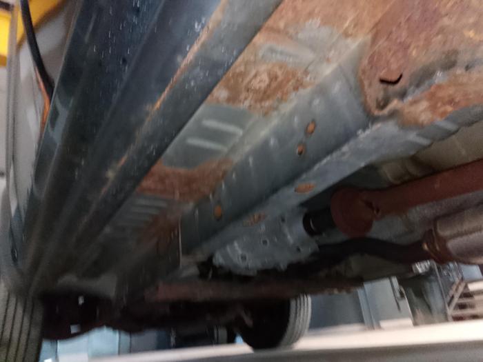 2004 jeep liberty sport-4wd with 146977 miles for sale near elk-river, minnesota a49db7063b6444a0bce3c4881cf43652.jpg