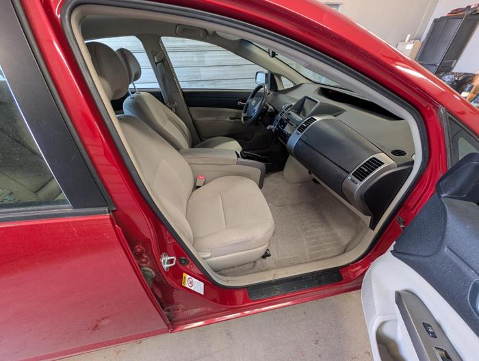 2008 toyota prius 4-door-liftback with 245769 miles for sale near elk-river, minnesota a4a2d89317104f60bffdf94902b5fd4a.jpg