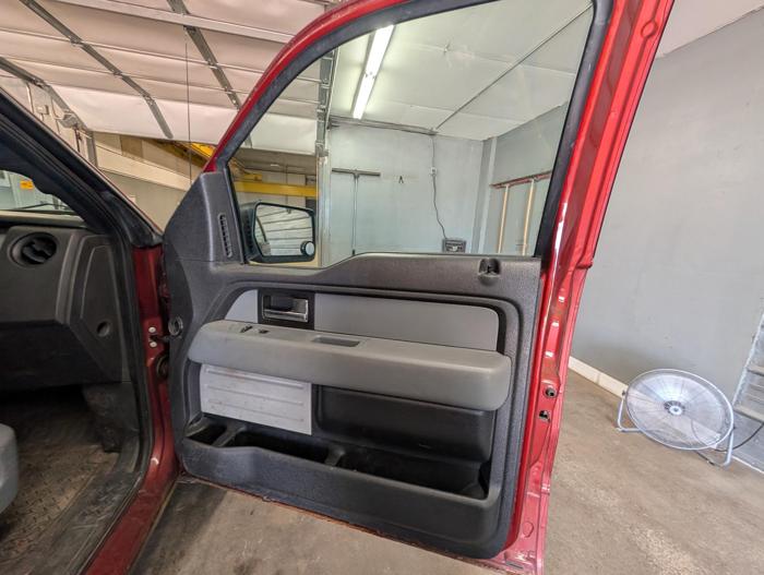2014 ford f-150 xlt-8-ft.-bed-4wd with 160273 miles for sale near elk-river, minnesota a4af6caa06084656b676b792b8ba3e2b.jpg