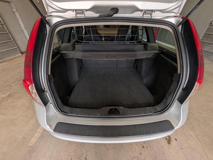 2010 volvo v50 2.4i with 116301 miles for sale near elk-river, minnesota a4ead0201c2f41109044b4cdb68761d4.jpg