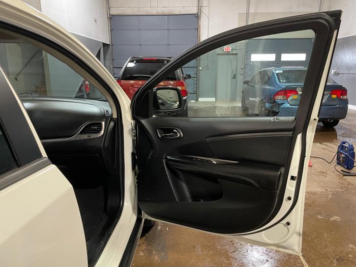 2018 dodge journey crossroad with 148809 miles for sale near elk-river, minnesota a4f6e3f1812b4e429bad17a3012df0af.jpg