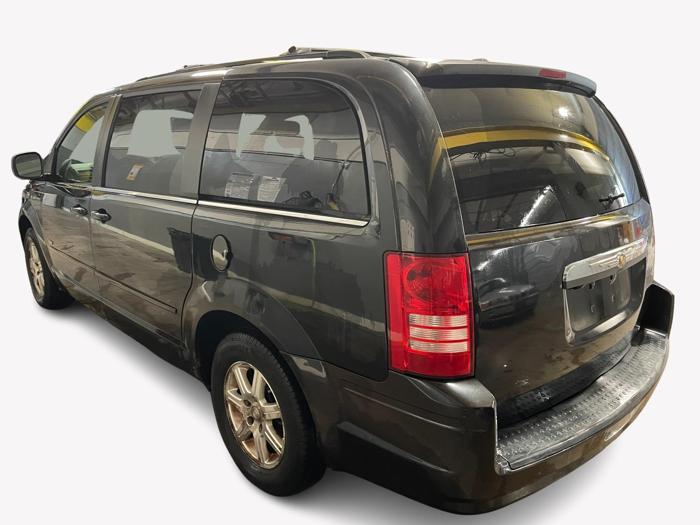 2008 chrysler town-and-country touring-signature with 172420 miles for sale near elk-river, minnesota a50d62fd9d294df980b8a715204cdd73.jpg