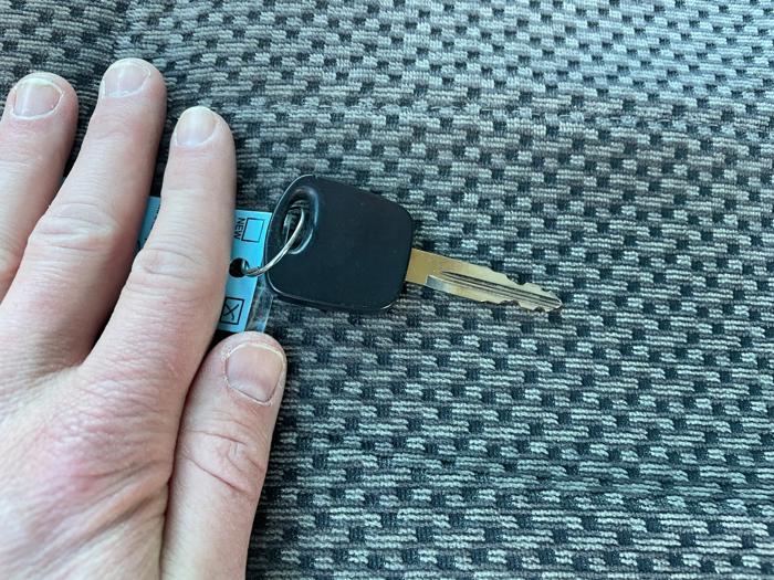 2000 ford f-150 xl with 198114 miles for sale near white-bear-lake, minnesota a5151f944eba49f3b1b01fdcfcb06710.jpeg