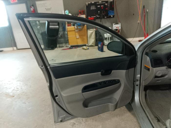 2006 hyundai accent gls with 151444 miles for sale near elk-river, minnesota a520d9b3a6d4414d90b7f5a06a1ba4c5.jpg