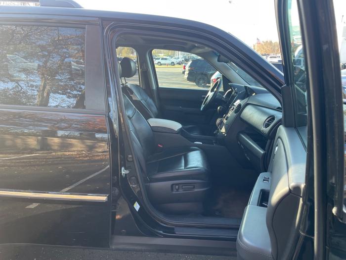 2013 honda pilot touring-4wd-5-spd-at-with-dvd with 208988 miles for sale near white-bear-lake, minnesota a5381c7018714d9599ac31677d64e9d1.jpeg