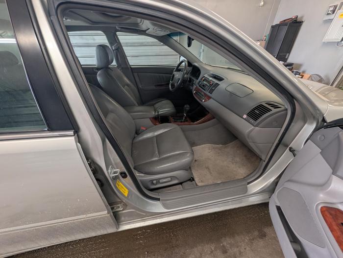 2003 toyota camry le-v6 with 168443 miles for sale near elk-river, minnesota a54dc984a50649a398c9848603c7b107.jpg