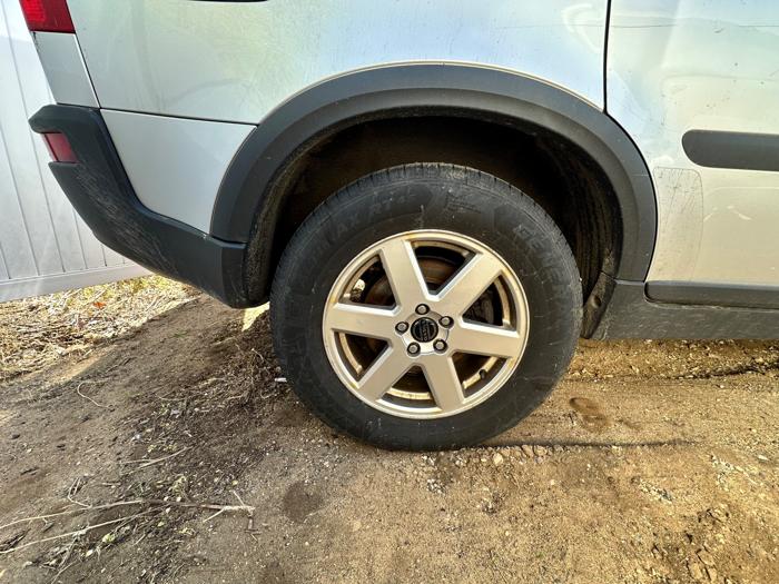 2004 volvo xc90 2.5t-awd for sale near elk-river, minnesota a58452e4795f4b8d8e772ac926416da3.jpeg