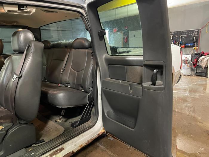 2006 chevrolet silverado 1500-lt3 with 233202 miles for sale near elk-river, minnesota a59ca98e5ea8425798a15827cd15d0ba.jpg