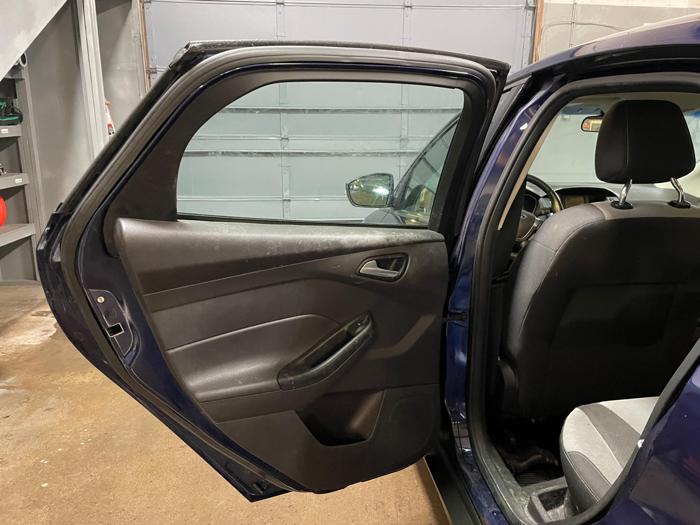 2012 ford focus se with 152702 miles for sale near elk-river, minnesota a5ac19b54315438e87c6299853e350ea.jpg