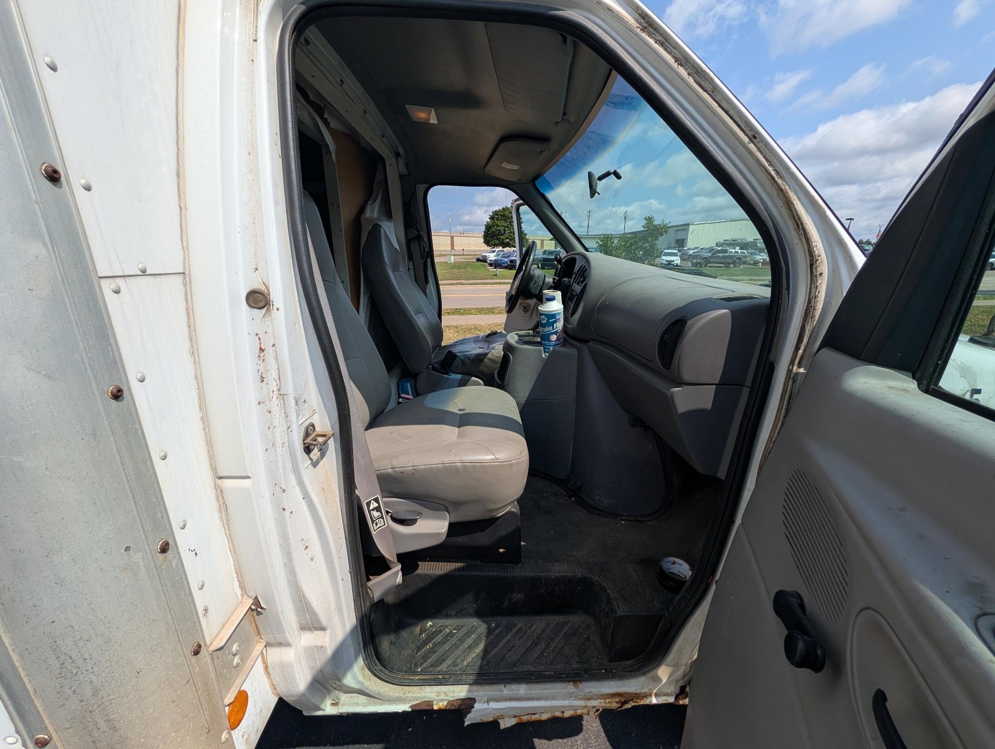 2000 ford econoline e350-super-duty with 131485 miles for sale near ramsey, minnesota a5b6221bd3c84627ae2bbf9717e59044.jpg