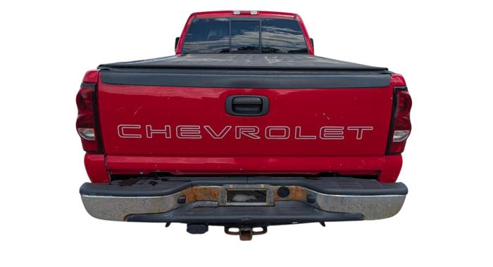 2005 chevrolet silverado-2500hd work-truck-crew-cab-short-bed-4wd with 743212 miles for sale near elk-river, minnesota a5cb5abffe3e4dda9dd231319d240f36.jpg