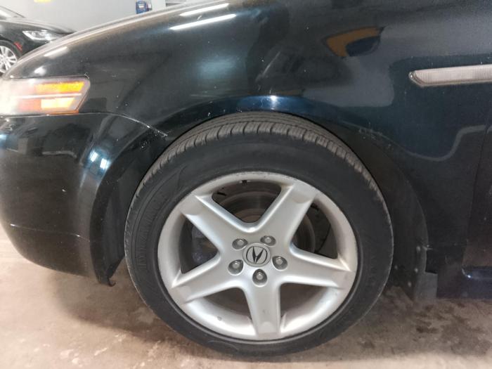 2005 acura tl 5-speed-at with 213380 miles for sale near elk-river, minnesota a5f5f19381c74d73b46b7d696ac38925.jpg