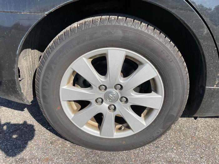 2008 toyota camry ce-5-spd-at with 165211 miles for sale near elk-river, minnesota a614811e8eff4806af0d18ca6740a493.jpeg