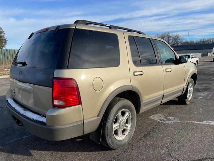 2002 ford explorer xlt with 203228 miles for sale near elk-river, minnesota a61ada43b6c74d9885d28bab1908e42f.jpg