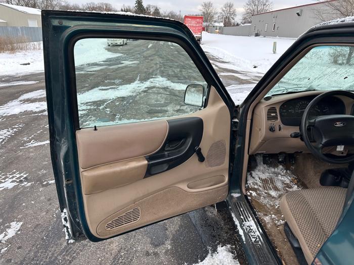 1998 ford ranger xl-supercab-2wd with 104487 miles for sale near elk-river, minnesota a64a80fa97f7479d89a94e360527c51a.jpeg