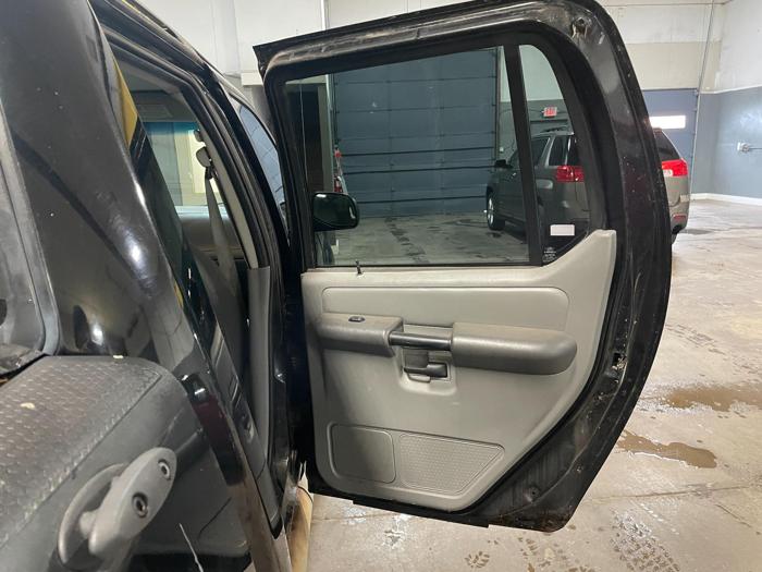2003 Ford Explorer Sport Trac