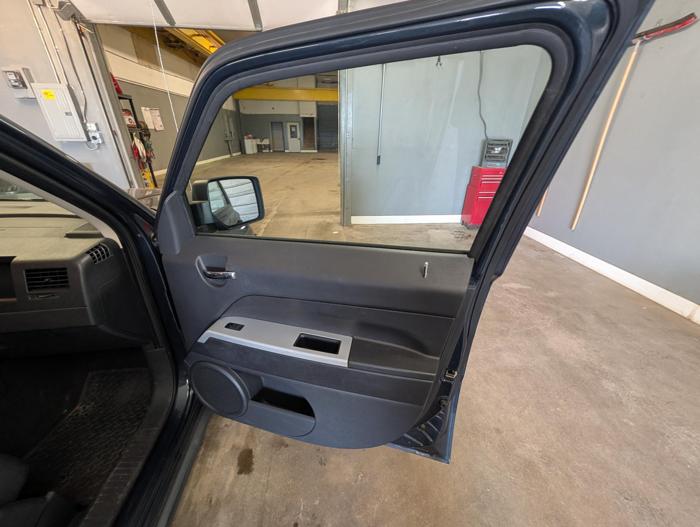 2008 jeep patriot sport-4wd with 179610 miles for sale near elk-river, minnesota a651f5e42dc84708a849d90645cf938e.jpg