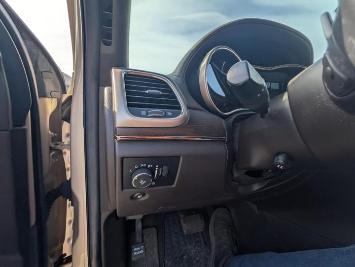 2014 jeep grand-cherokee summit-4wd with 200569 miles for sale near elk-river, minnesota a667610b076c4f40914d3a9ae1877b1d.jpg