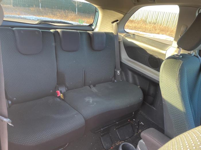 2008 toyota yaris base with 164756 miles for sale near elk-river, minnesota a6783e0773e7486aa5dcecc63d0e6f98.jpg