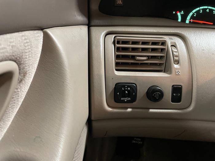 2001 toyota avalon xl with 256587 miles for sale near elk-river, minnesota a69b1a0a4a5f4d3d9cdcab35359acd40.jpg